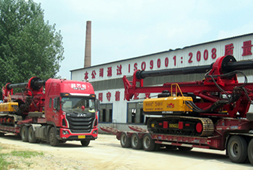 DR-160旋挖鉆機(jī)發(fā)貨現(xiàn)場