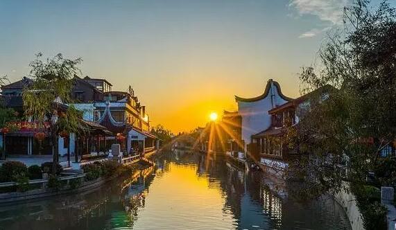 旅游小鎮(zhèn)項目開發(fā)標(biāo)準(zhǔn)及政府審批流程匯總