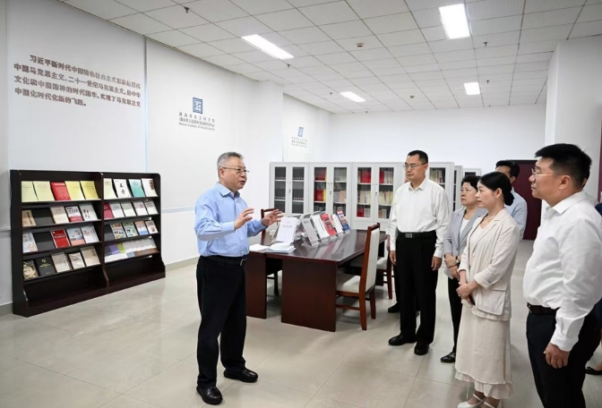 沈曉明圍繞更好擔負起新時代的文化使命開展“十五五”規劃專題調研 沈曉明圍繞更好擔負起新時代的文化使命開展“十五五”規劃專題調研